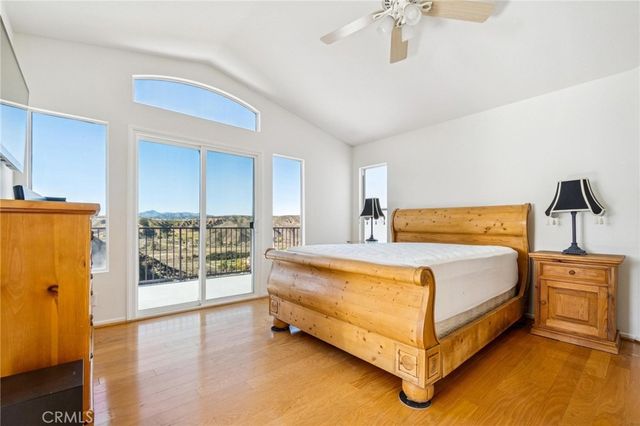 22939 Raintree Lane, Saugus, CA 91390