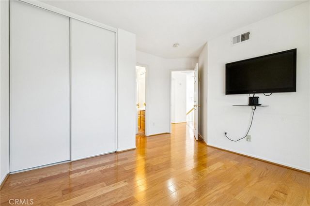 22939 Raintree Lane, Saugus, CA 91390