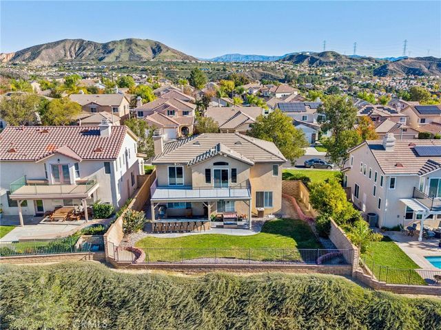 22939 Raintree Lane, Saugus, CA 91390
