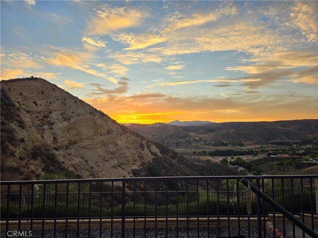 22939 Raintree Lane, Saugus, CA 91390