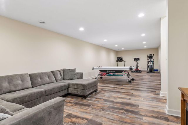 16380 52nd Avenue N, Plymouth, MN 55446