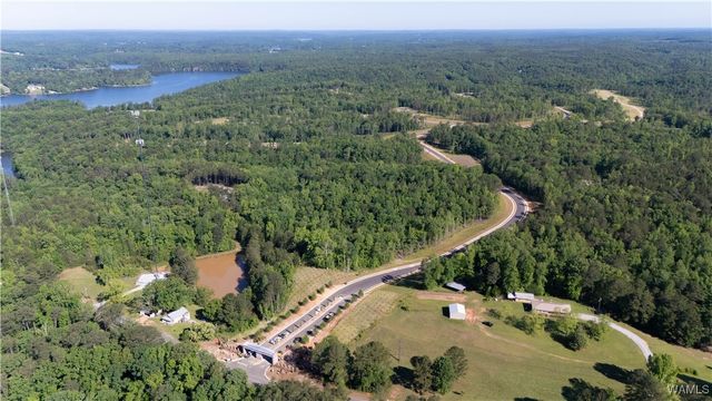 22 Fiji, Tuscaloosa, AL 35406
