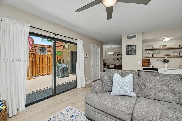 1830 San Juan Drive 23-B, Delray Beach, FL 33445