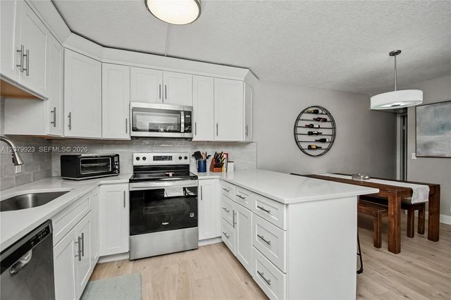 1830 San Juan Drive 23-B, Delray Beach, FL 33445