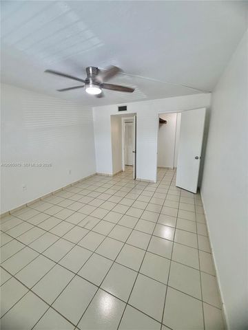 5201 NW 7th St 202, Miami, FL 33126