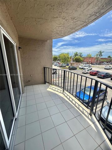 5201 NW 7th St 202, Miami, FL 33126