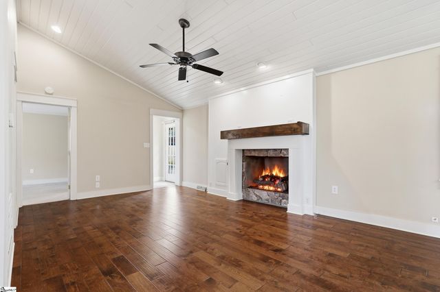 223 Meadow Lane, Easley, SC 29642