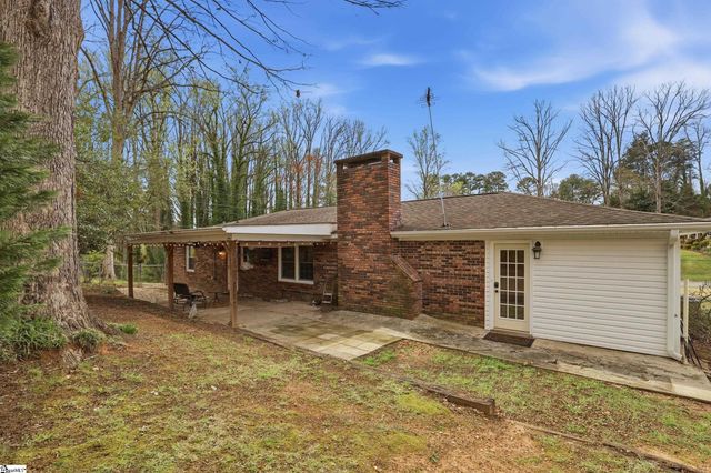 223 Meadow Lane, Easley, SC 29642