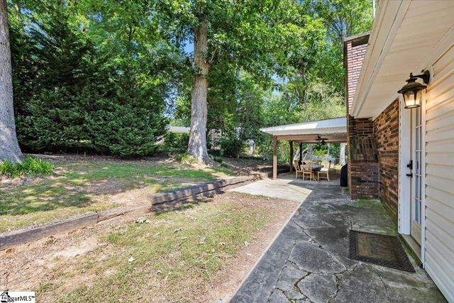 223 Meadow Lane, Easley, SC 29642