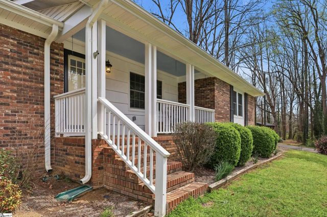 223 Meadow Lane, Easley, SC 29642