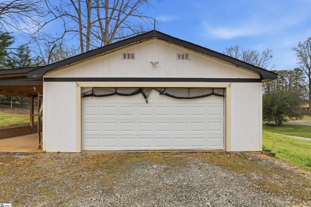 223 Meadow Lane, Easley, SC 29642