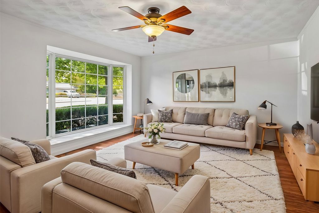 1228 Farnham Court E, Irving, TX 75062 — photo 4