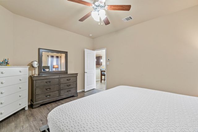 120 Rustic Oak Lane, Mckinney, TX 75072