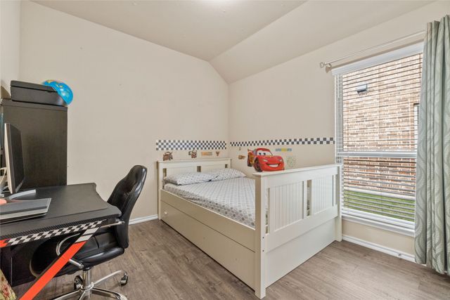 120 Rustic Oak Lane, Mckinney, TX 75072