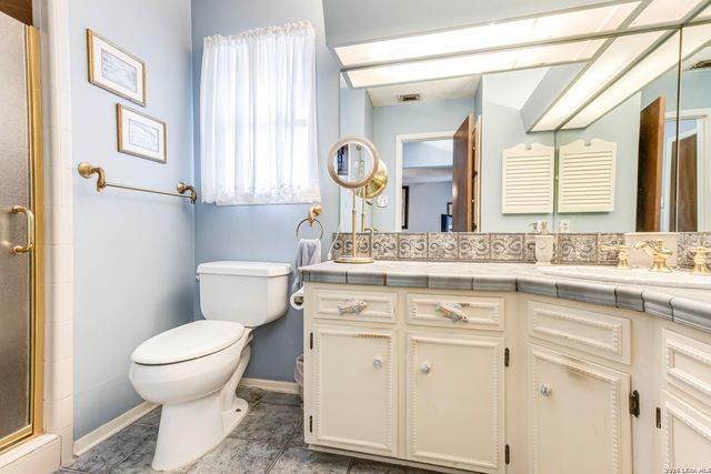 2018 Windy Trl, San Antonio, TX 78232