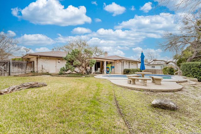 2018 Windy Trl, San Antonio, TX 78232