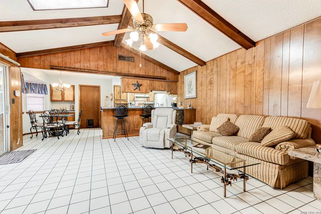 2018 Windy Trl, San Antonio, TX 78232