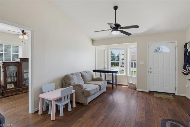 213 Portsmouth Drive, Eden, NC 27288