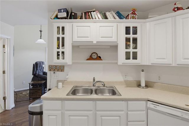 213 Portsmouth Drive, Eden, NC 27288