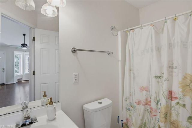 213 Portsmouth Drive, Eden, NC 27288