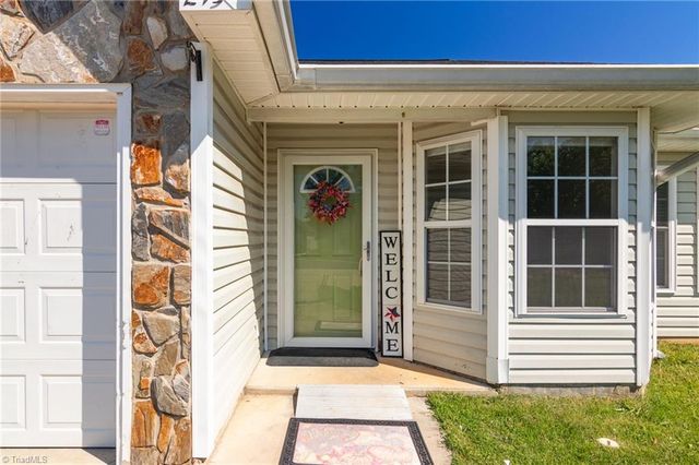 213 Portsmouth Drive, Eden, NC 27288