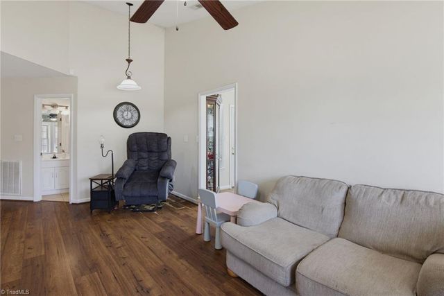 213 Portsmouth Drive, Eden, NC 27288