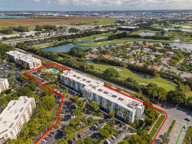 9725 NW 52nd St 213, Doral, FL 33178