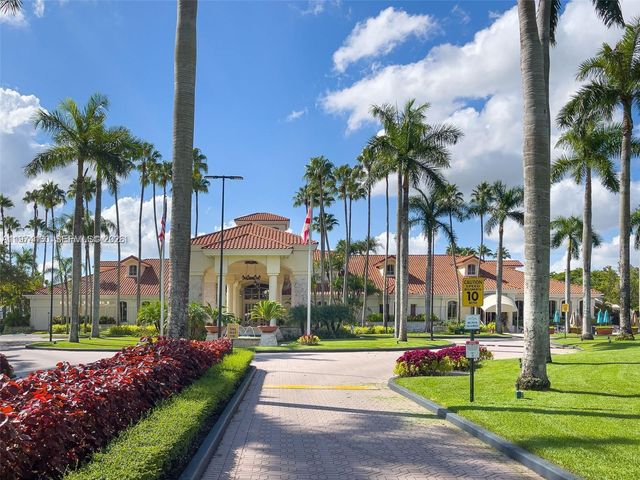 9725 NW 52nd St 213, Doral, FL 33178