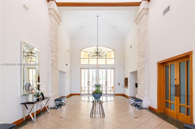 9725 NW 52nd St 213, Doral, FL 33178