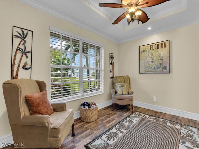 1901 SE 13th ST, Cape Coral, FL 33990
