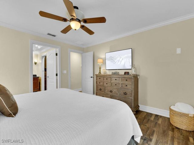 1901 SE 13th ST, Cape Coral, FL 33990