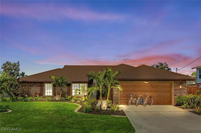 1901 SE 13th ST, Cape Coral, FL 33990