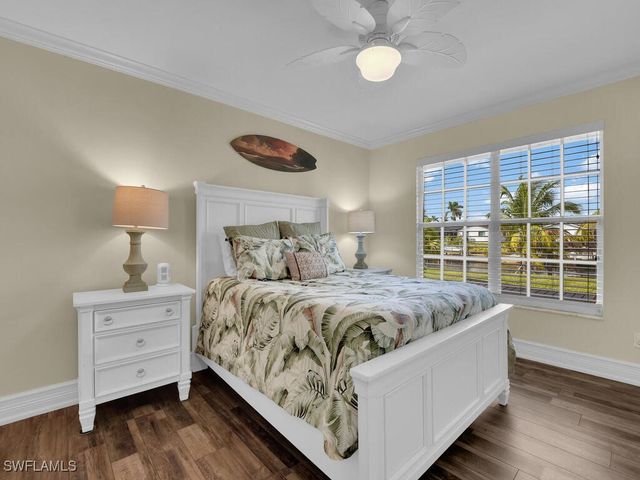 1901 SE 13th ST, Cape Coral, FL 33990