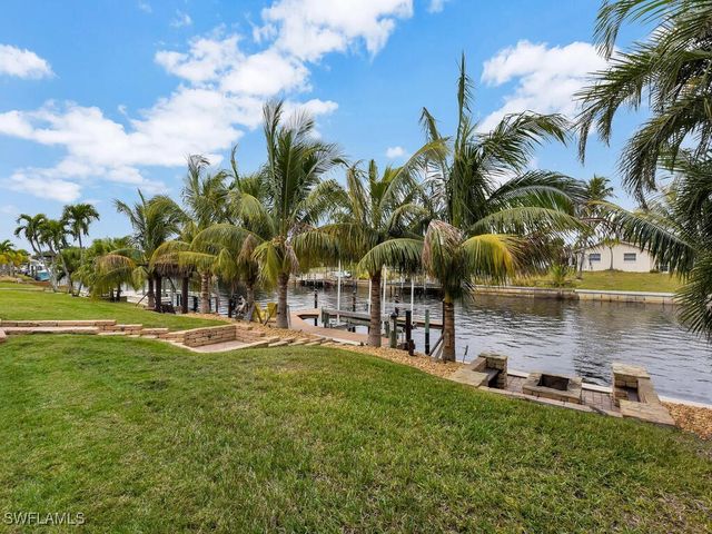 1901 SE 13th ST, Cape Coral, FL 33990