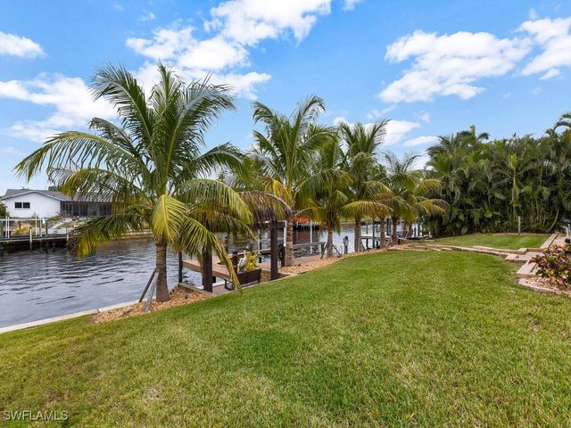 1901 SE 13th ST, Cape Coral, FL 33990