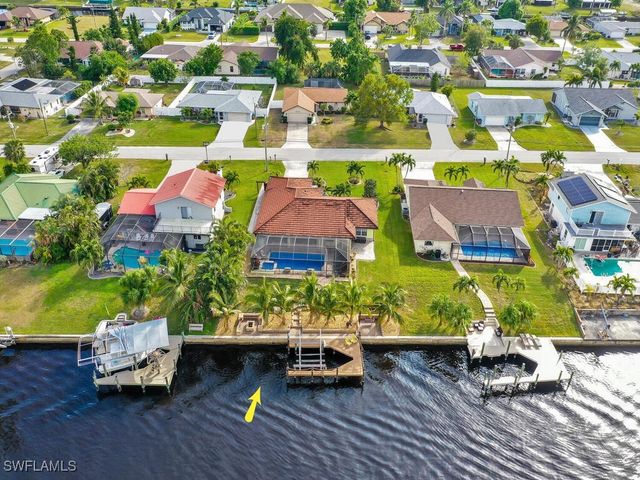 1901 SE 13th ST, Cape Coral, FL 33990