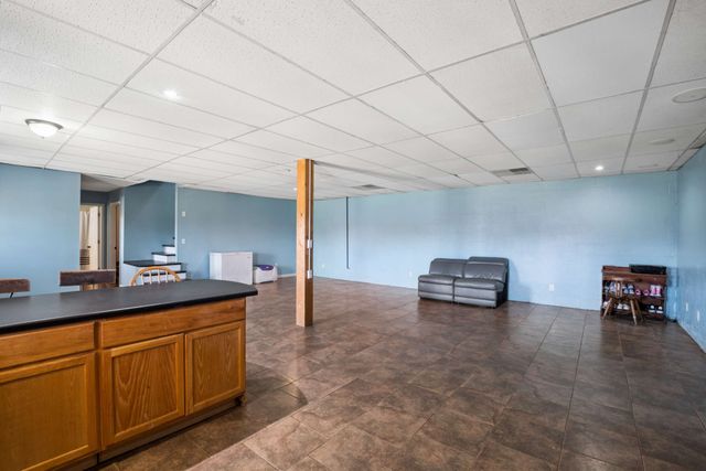 324 Laster Holman Rd, Decherd, TN 37324