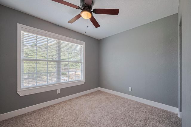 5822 Shurmard Drive, Houston, TX 77092