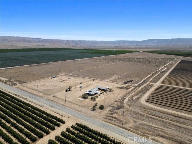 913 Basic School Road, Maricopa, CA 93252