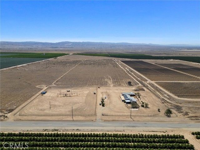 913 Basic School Road, Maricopa, CA 93252