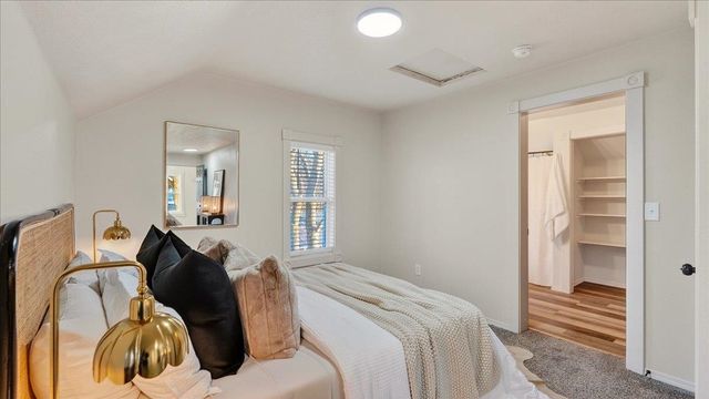 107 W Moore Ave, Deer Park, WA 99006