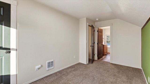 107 W Moore Ave, Deer Park, WA 99006