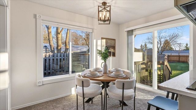 107 W Moore Ave, Deer Park, WA 99006