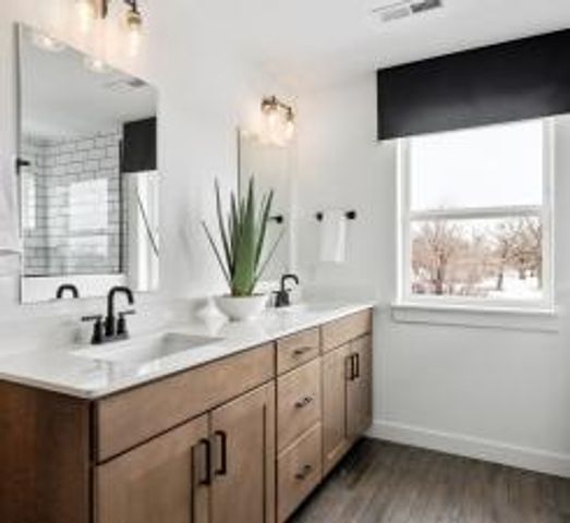 10551 Ithaca Lane N, Maple Grove, MN 55369