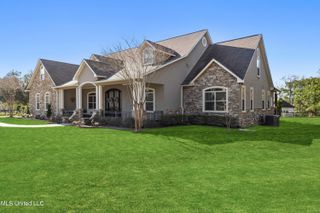 23239 Stablewood Circle, Pass Christian, MS 39571
