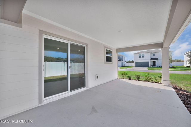 5507 LONGFIN Court, Jacksonville, FL 32244