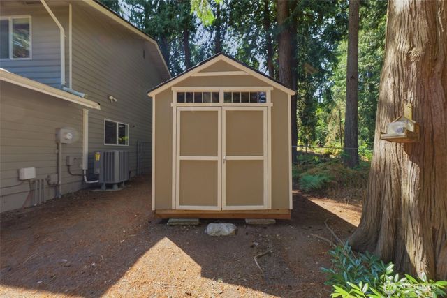 4541 82nd Place NW, Silverdale, WA 98383