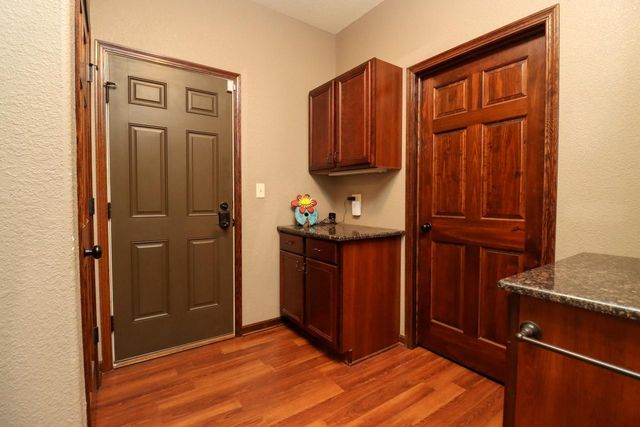 W245N2799 Single Tree DRIVE, Pewaukee, WI 53072