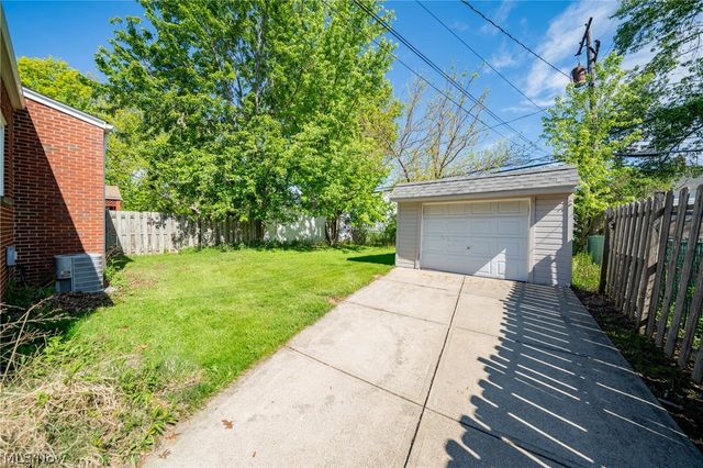 20331 S Lake Shore Boulevard, Euclid, OH 44123