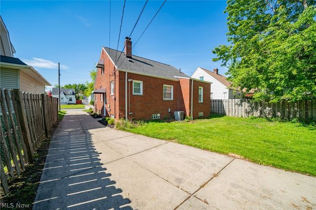 20331 S Lake Shore Boulevard, Euclid, OH 44123